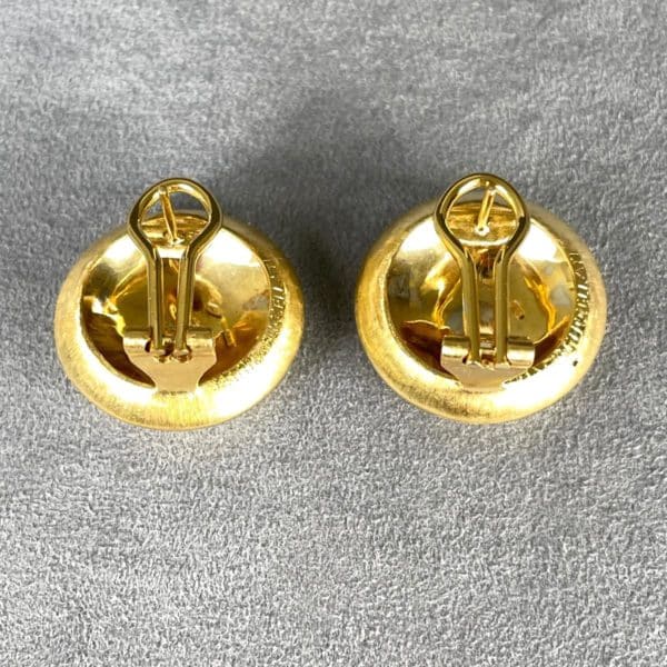 Buccellati Gold Button Clip-on Earrings - Image 2