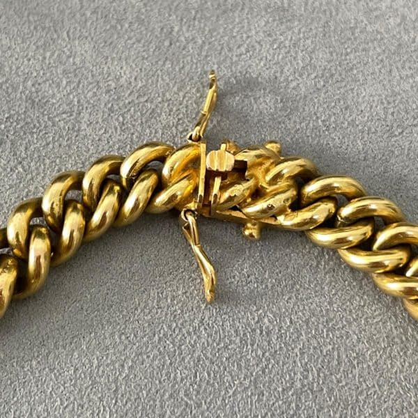 Heavy Gold Curb Link Bracelet - Image 3